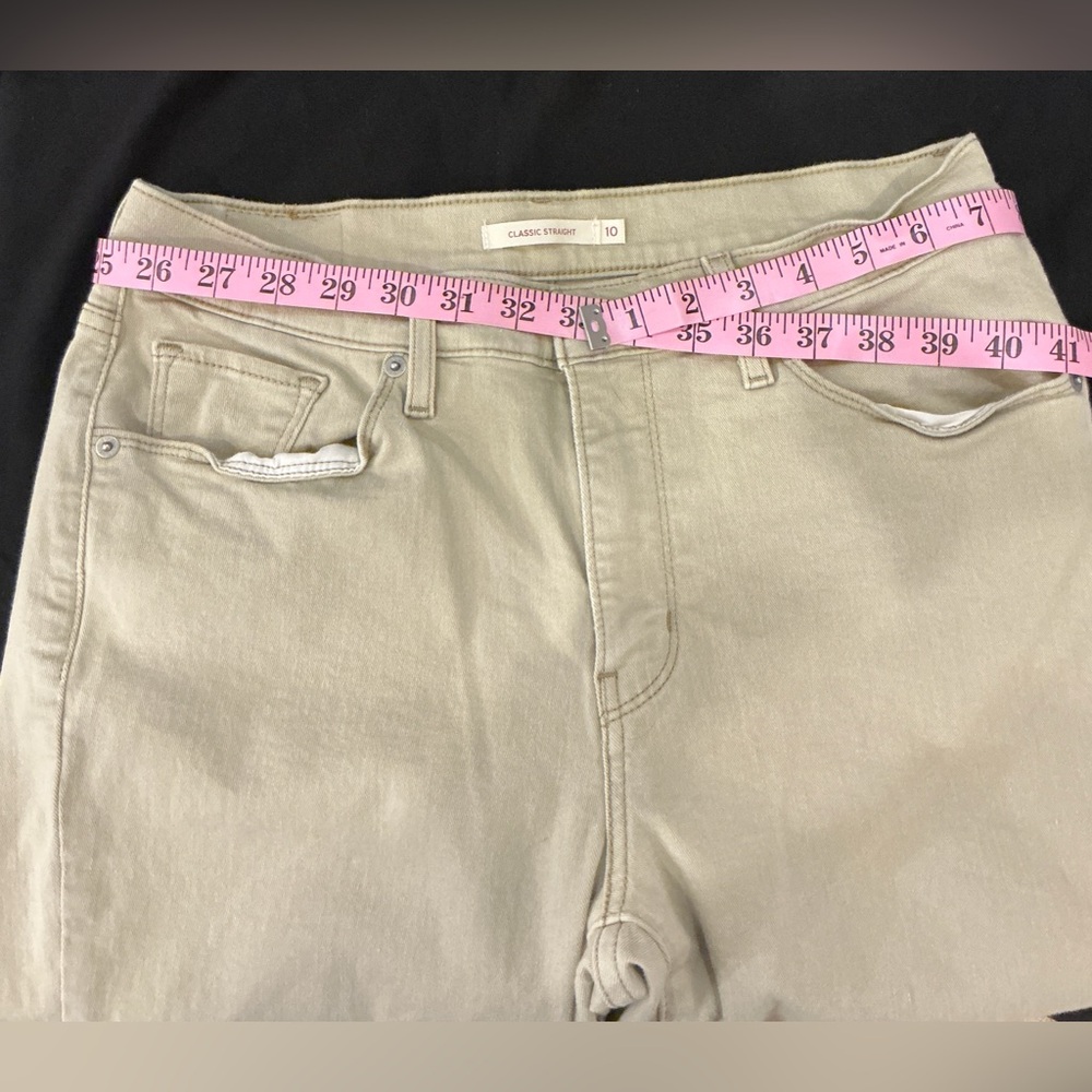 Levi's Beige Women’s Straight Denim Jeans - Picture 5 of 5